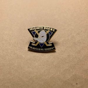 Rare Disneyland Mighty Ducks Inaugural Season pin